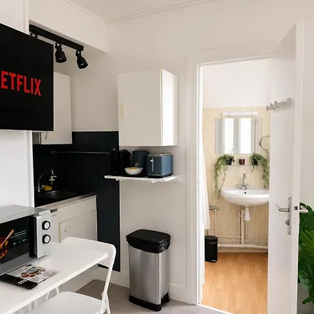 Quartier Latin Cardinal Lemoine Netflix